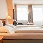 Niedersaechsischer Hof 4*