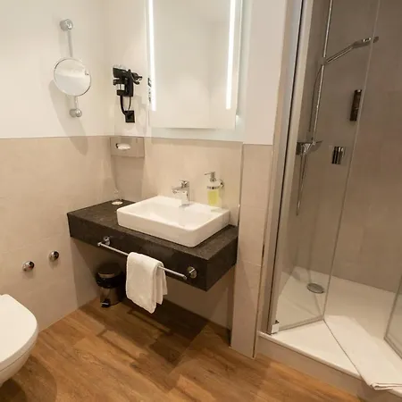 Niedersaechsischer Hof 4*