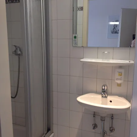 Niedersaechsischer Hof جوسلار