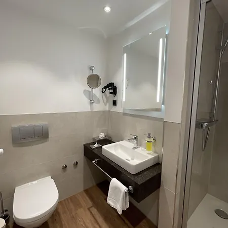 Niedersaechsischer Hof 4*